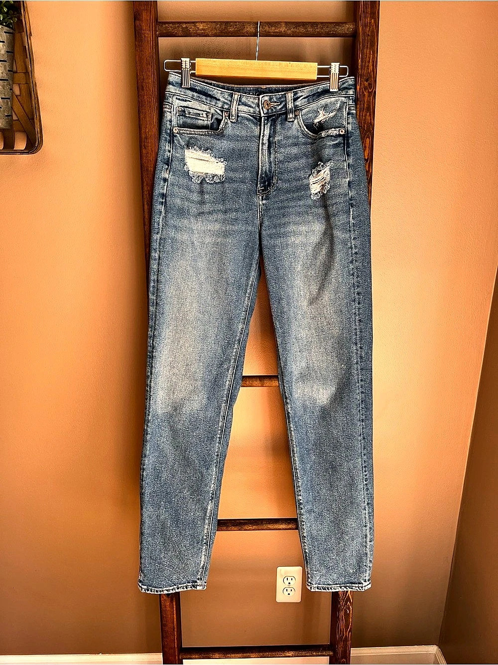 American Eagle Real Good Jeans Distressed Skinny Jeans in Blue Size 4 X-Long